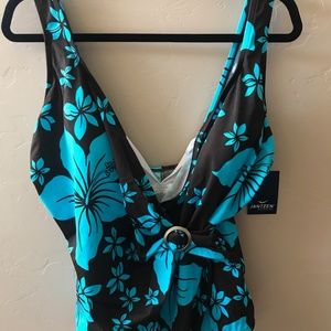 Jantzen NWT 1-piece swimsuit - 20W